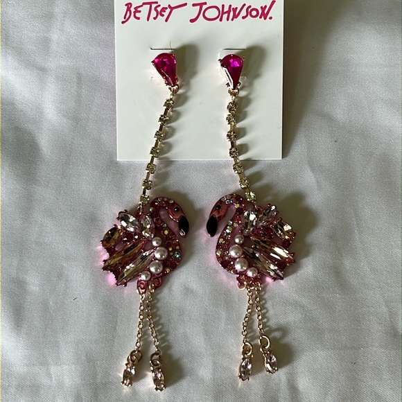 Betsey Johnson Flamingo Crystal dangle Earrings NWT - Picture 3 of 7